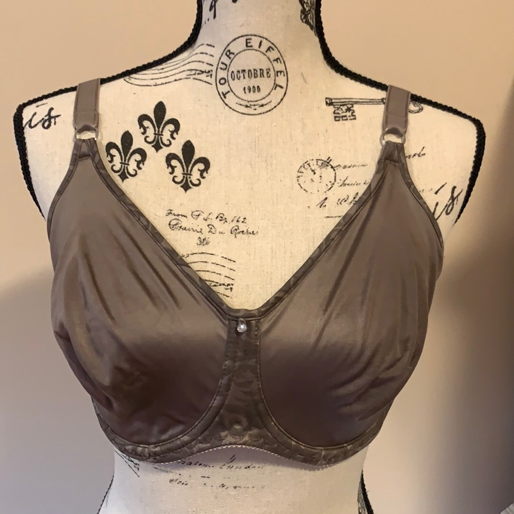 High support grey/purple bra